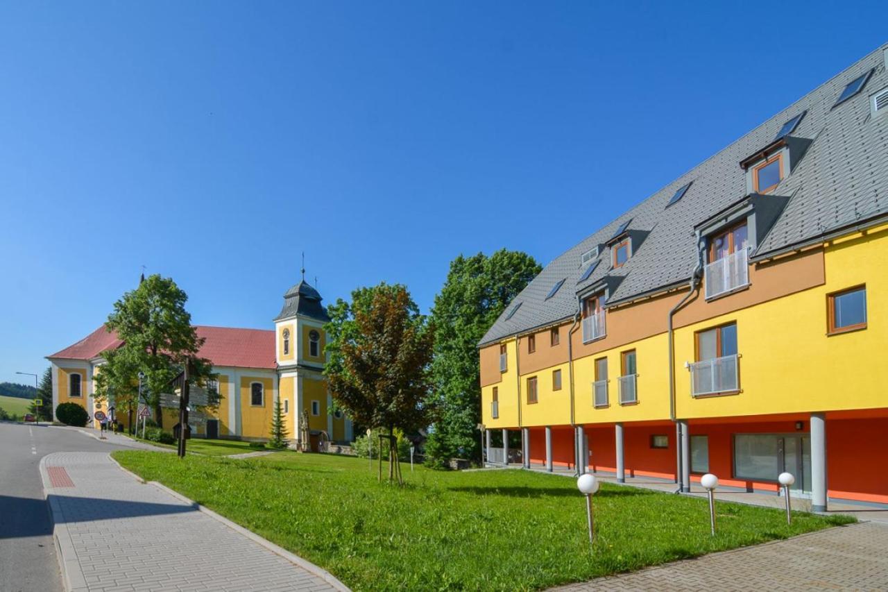 Apartman U Kostela Destne v Orlickych horach Bagian luar foto